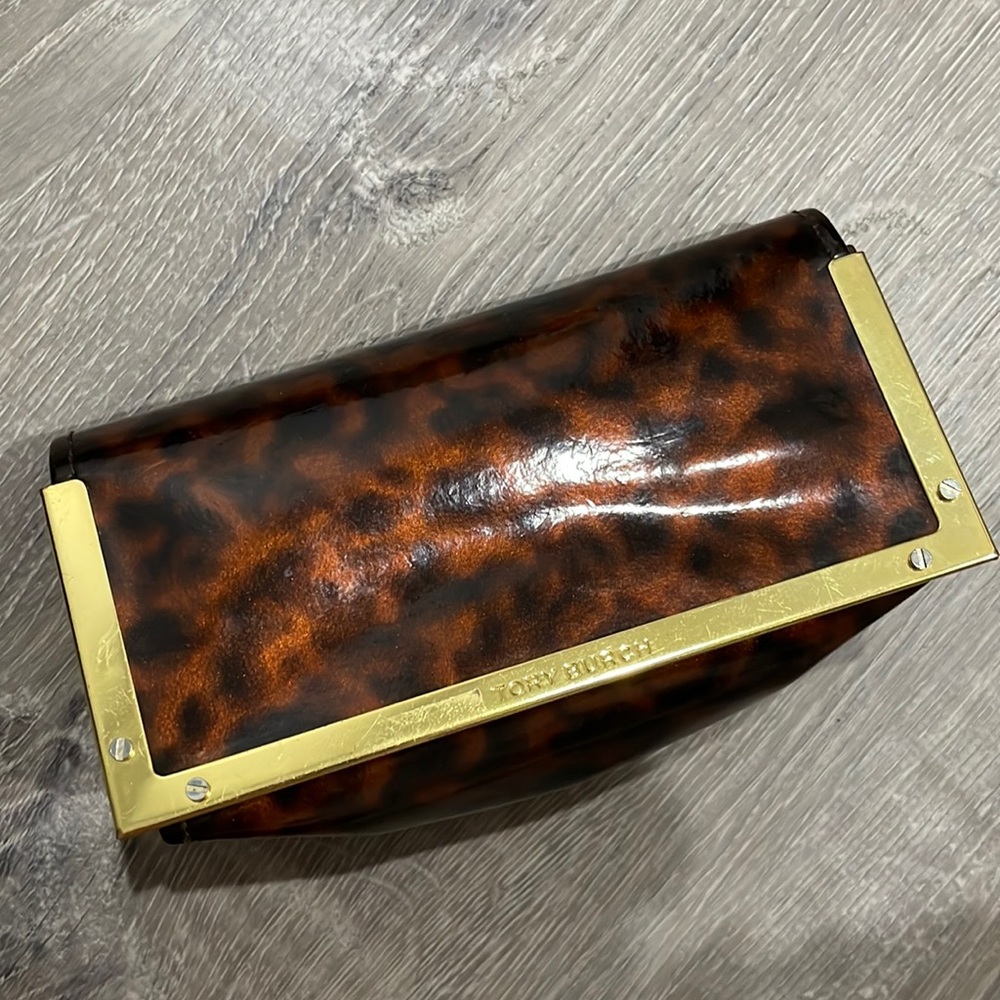 Tory Burch Sunglasses Case!